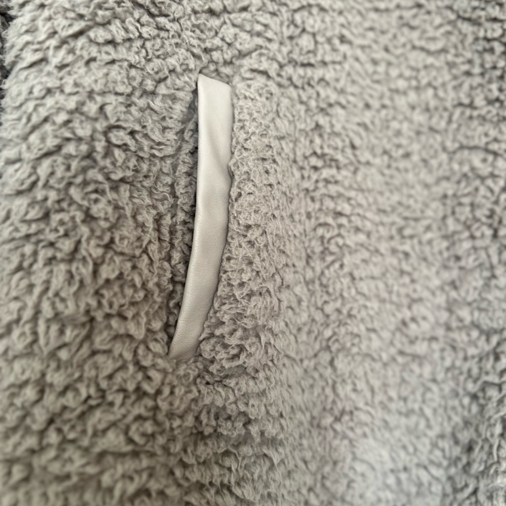 Tan Sherpa Pullover - Super Comfy And Soft - image 5